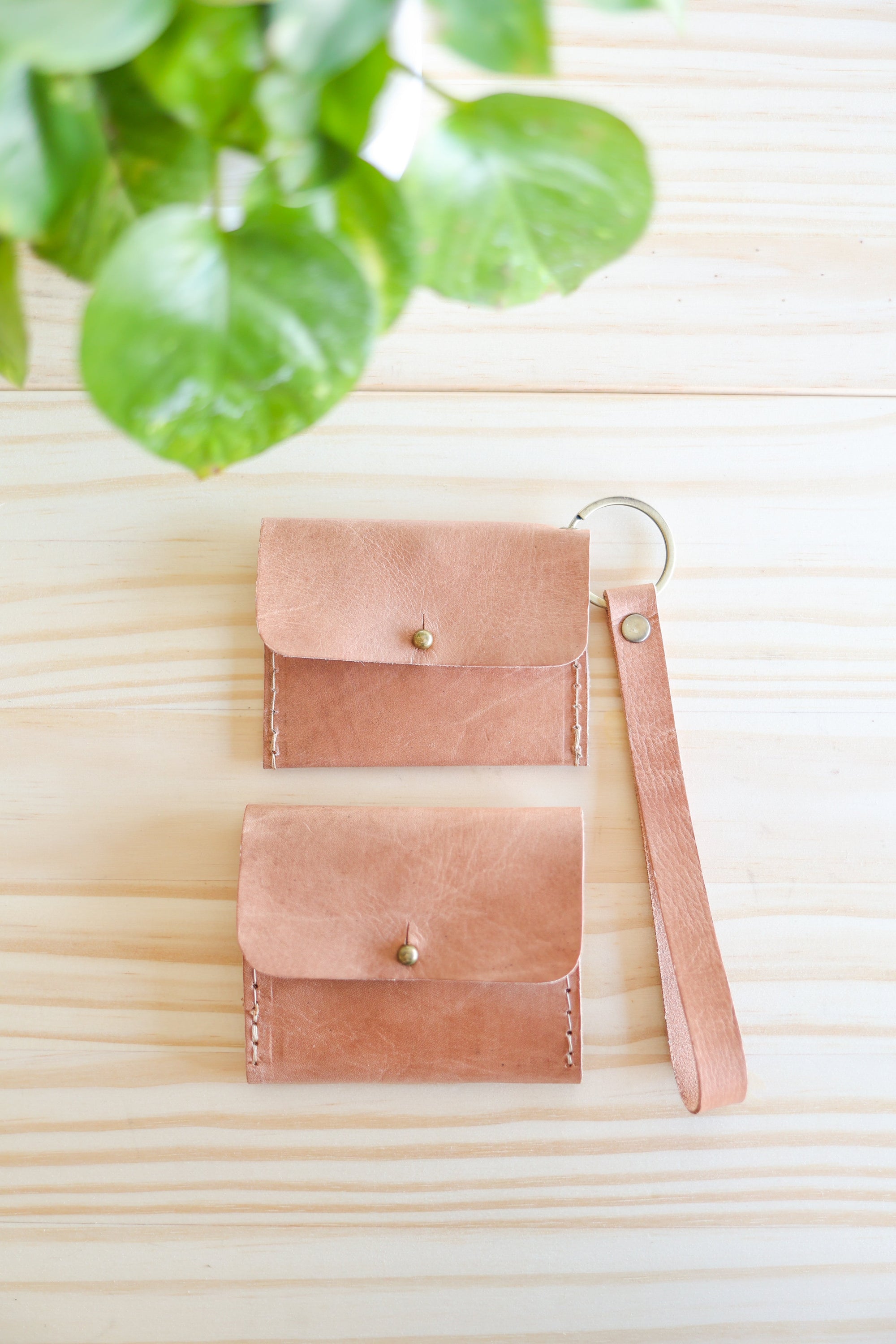 Wristlet wallt coin pouch - wallets and pouches collection at Better World Bio