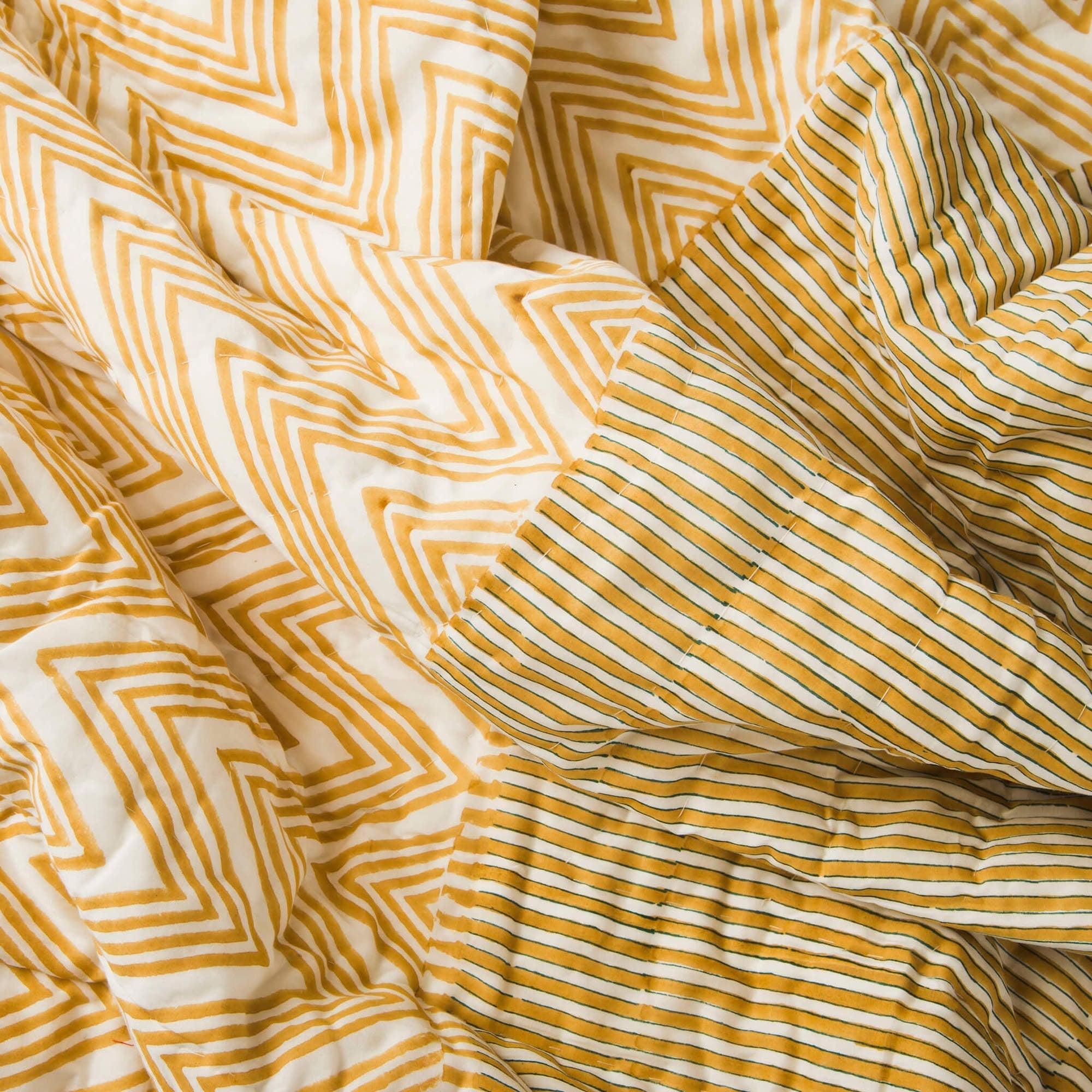 Zigzag Throw