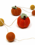 Felt Pumpkin Garland