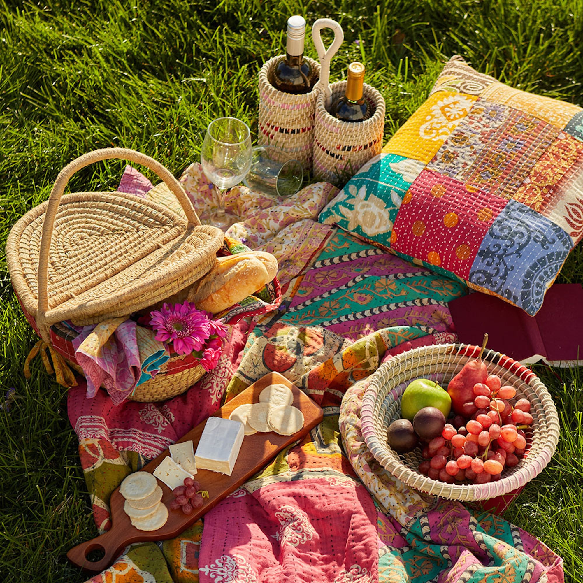 Handmade Jute Picnic Basket With Handle
