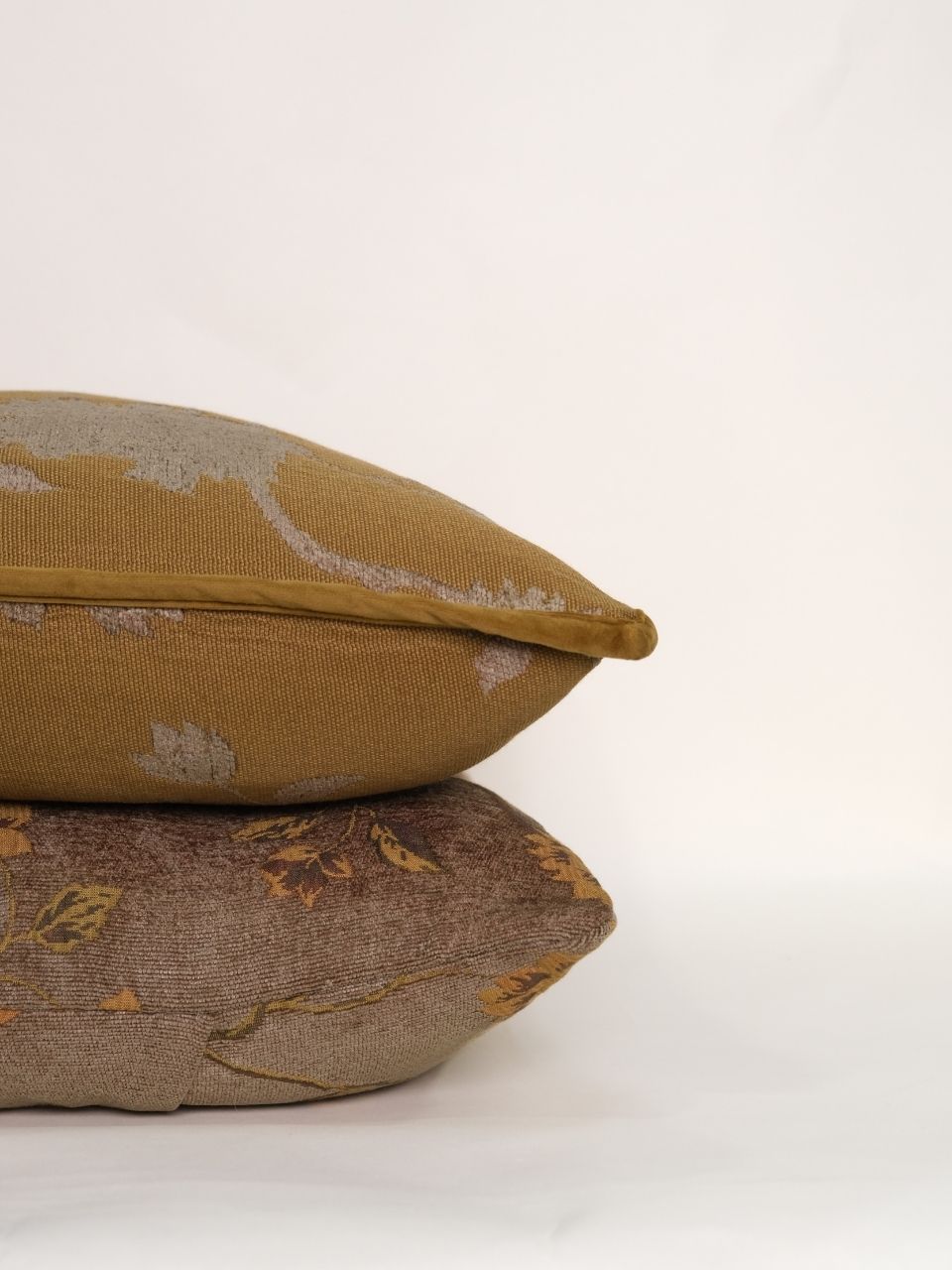 Charlotte Tapestry Pillow Cover