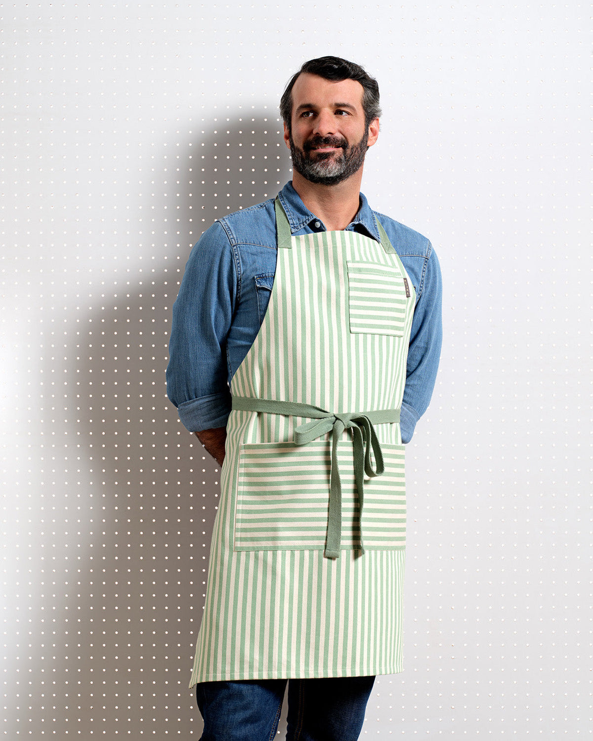 Cotton Bib Apron with Pockets