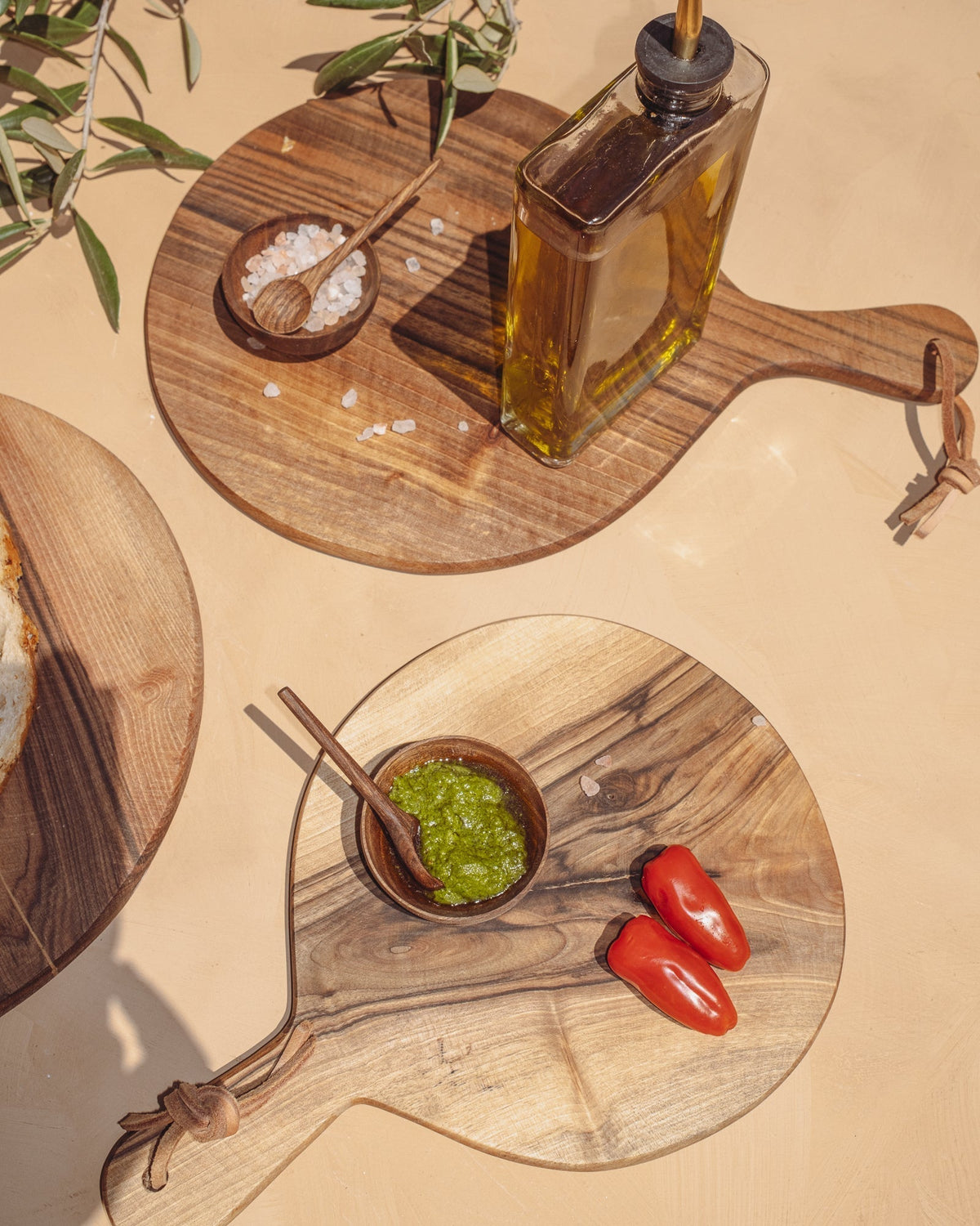 Round Walnut Cutting Board