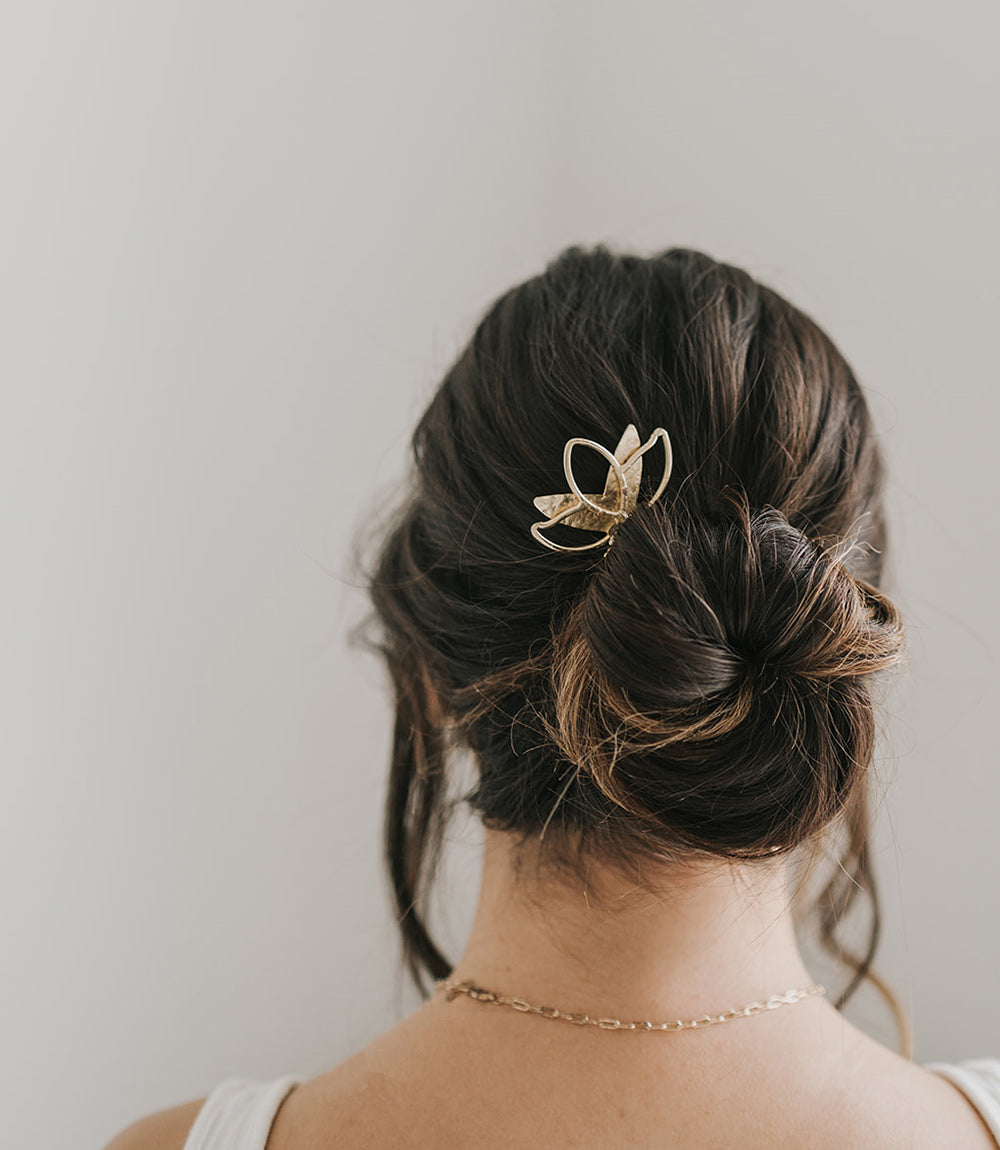 Kairavini Gold Lotus Hair Pin