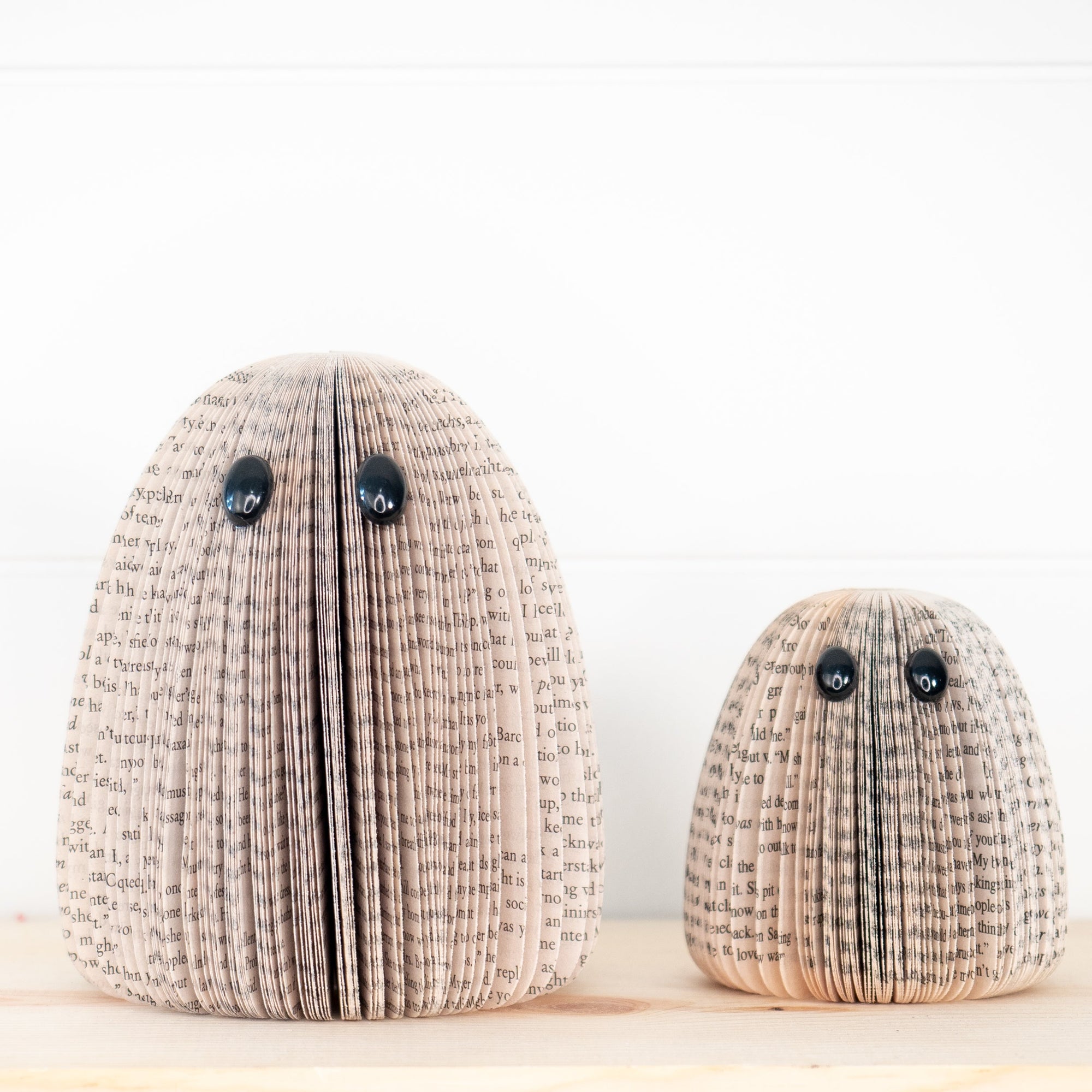 Book Ghosts - Set of 2