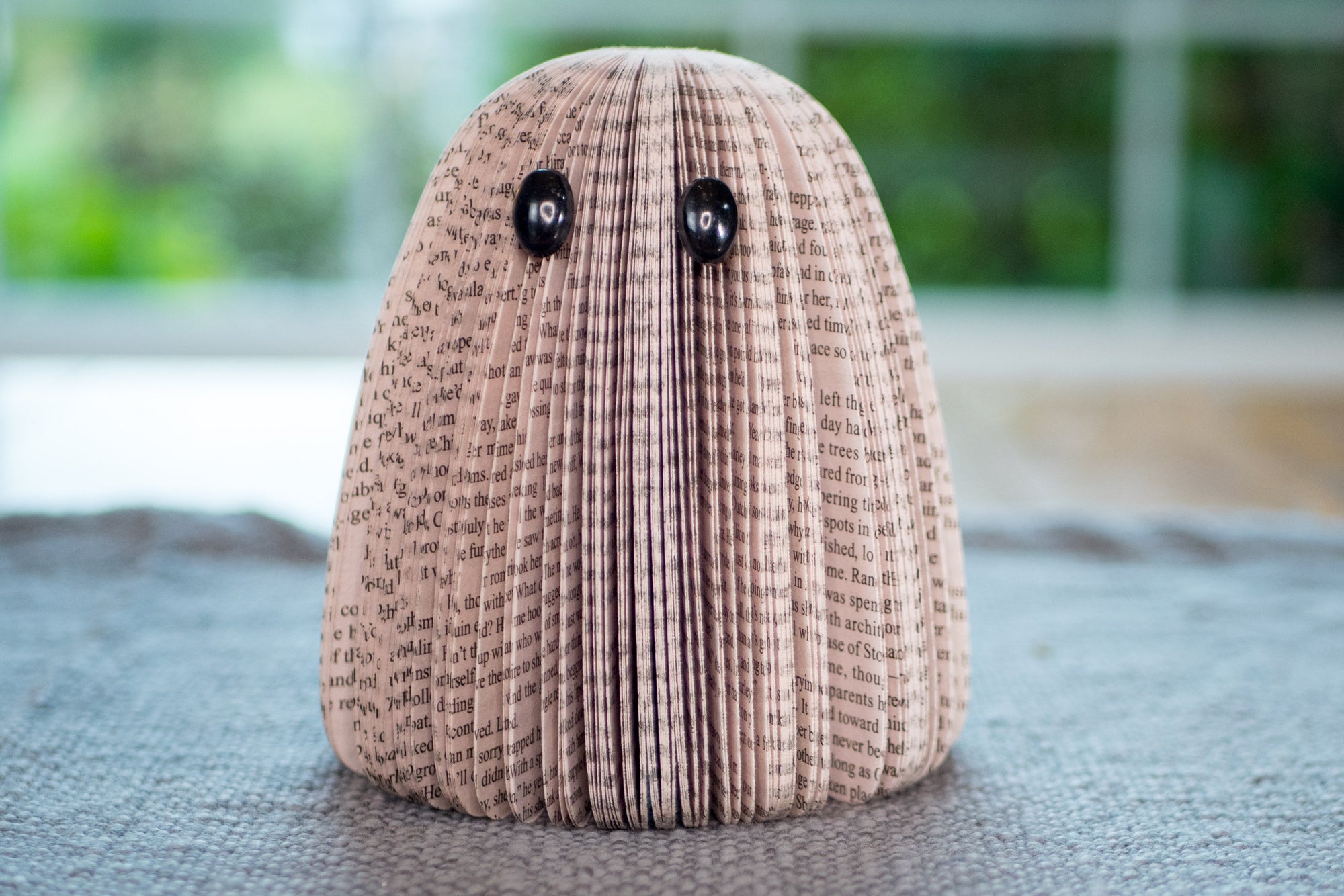 Book Ghosts - Set of 2